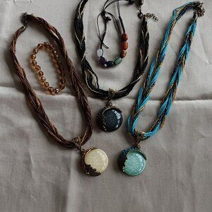 3 necklaces + 2 bracelets